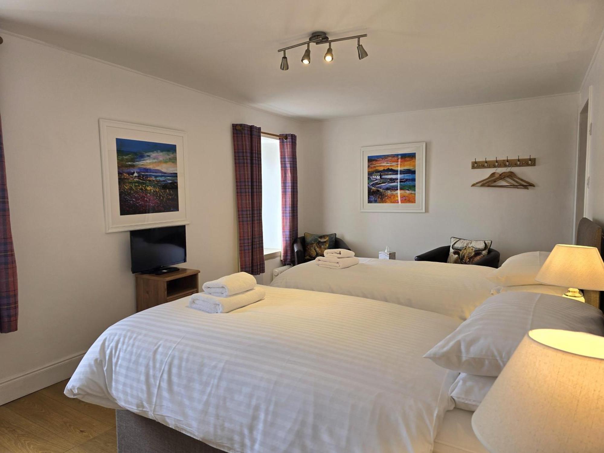 Carnaburg Guesthouse トバモーリ エクステリア 写真