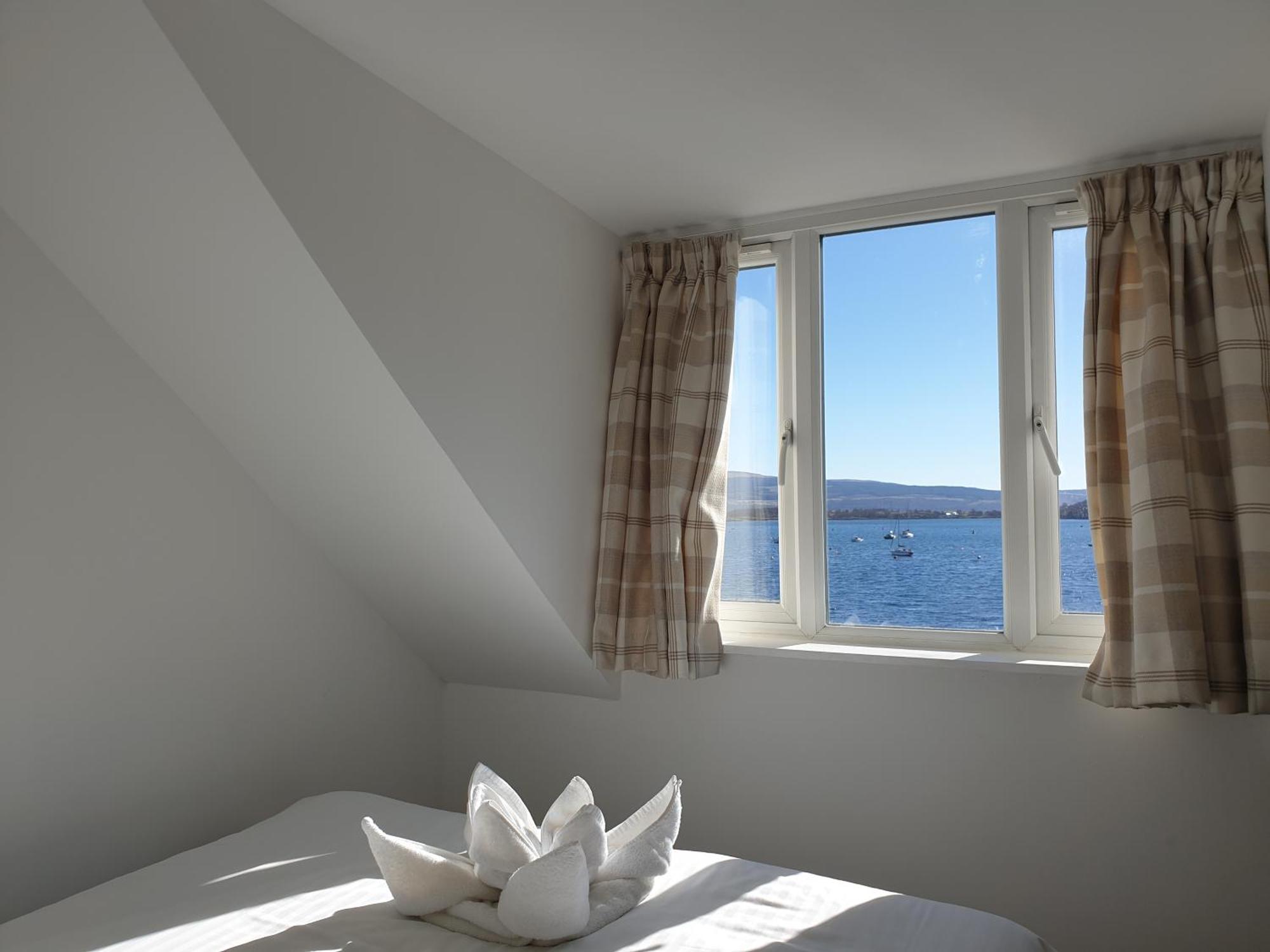 Carnaburg Guesthouse トバモーリ エクステリア 写真